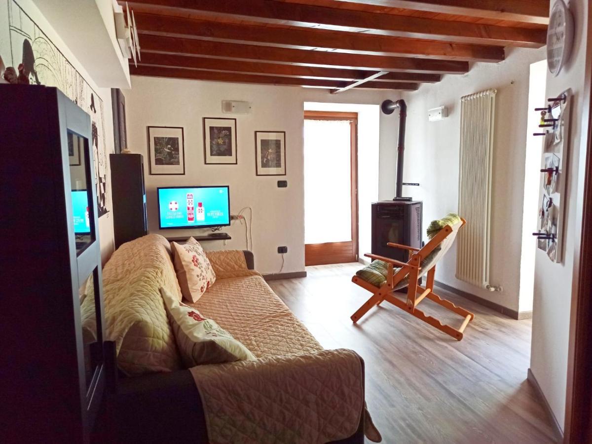 Maison Bellevue - Locazione Turistica Breve Appartement Aosta Buitenkant foto
